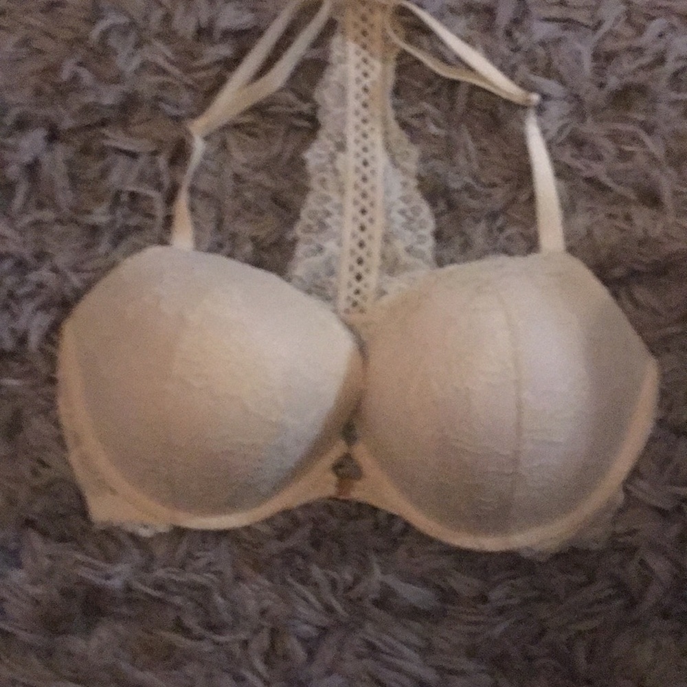 3 bras size38DD - Picture 2 of 7